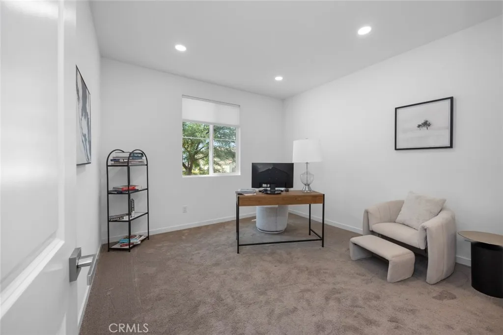 14016 Cavallano Court, Beaumont, California 92223 home-pic-18