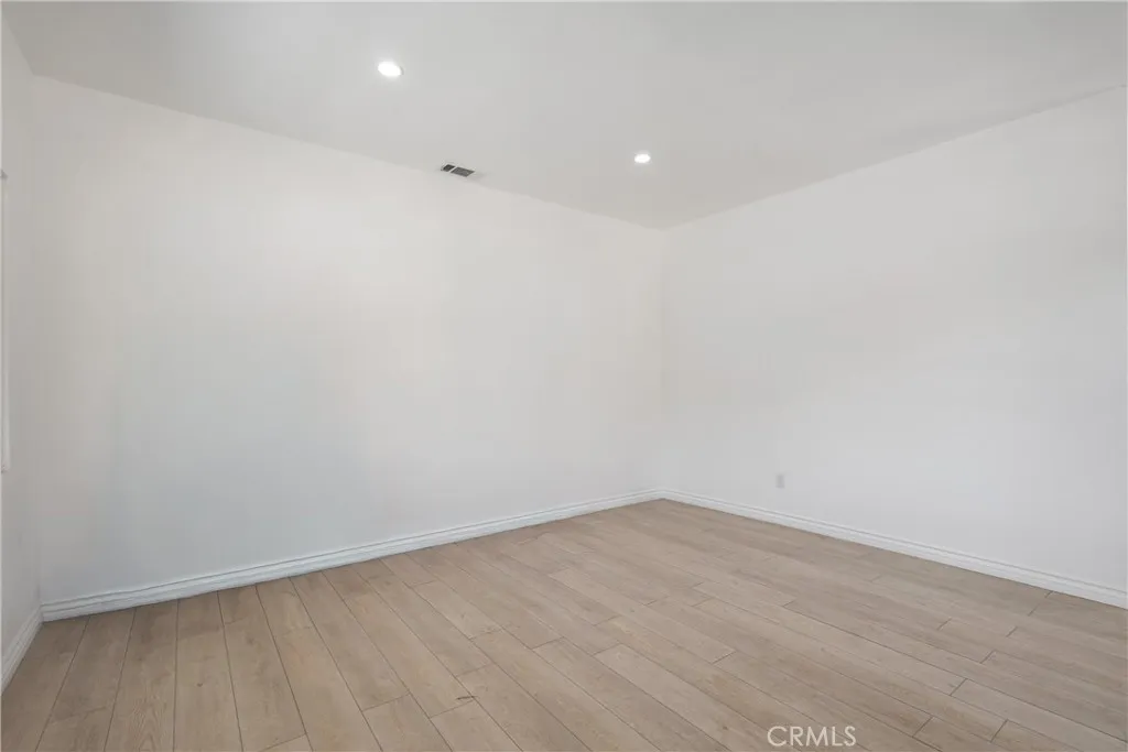 3929 3929 Brighton, Los Angeles, California 90062 home-pic-5