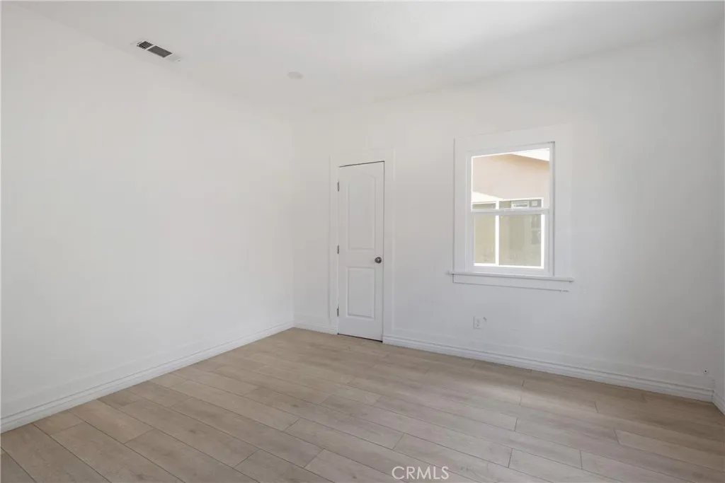 3929 3929 Brighton, Los Angeles, California 90062 home-pic-9