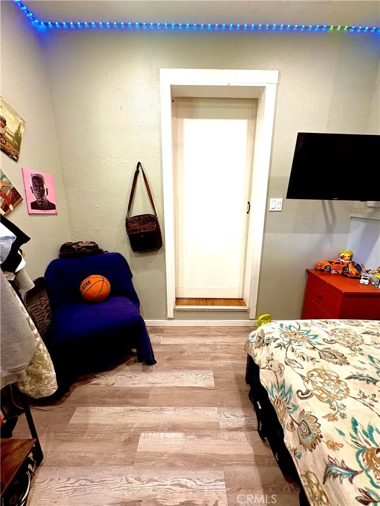 14802 14802 Sunnydale, Lake Hughes, California 93532 home-pic-24