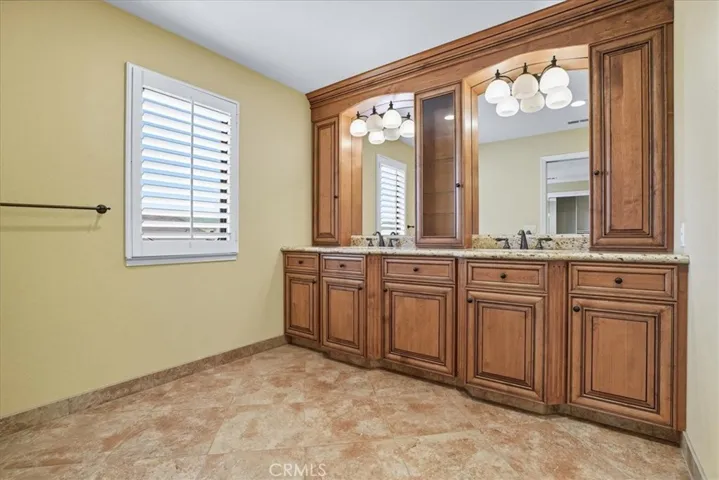 2545 Ocotillo Avenue, Santa Maria, California 93455