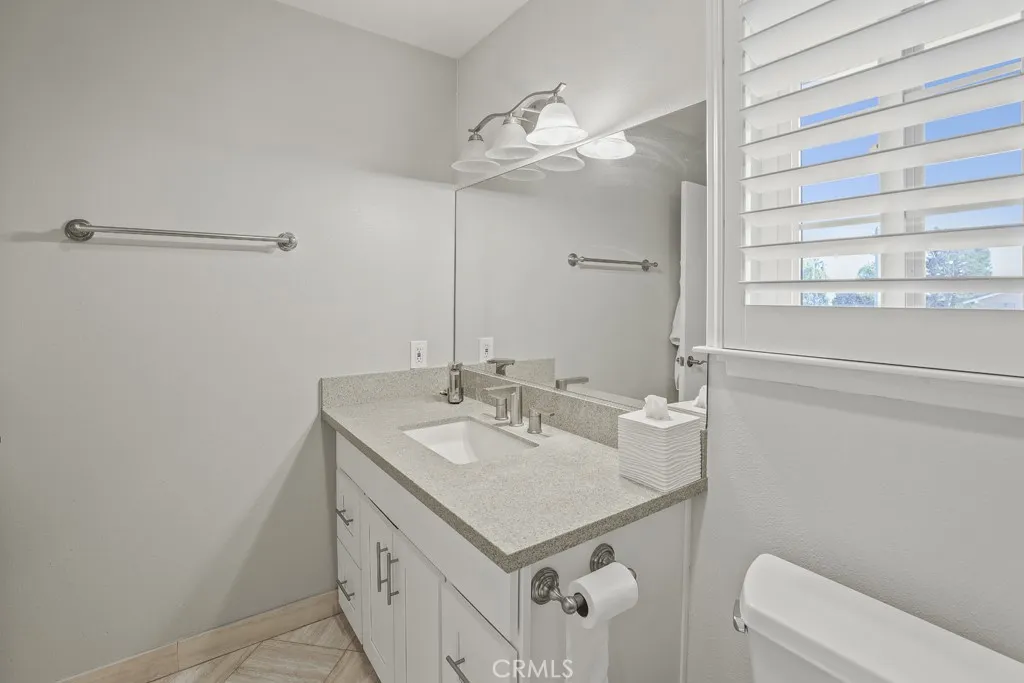 785 785 W Dalton, Upland, California 91784 home-pic-38