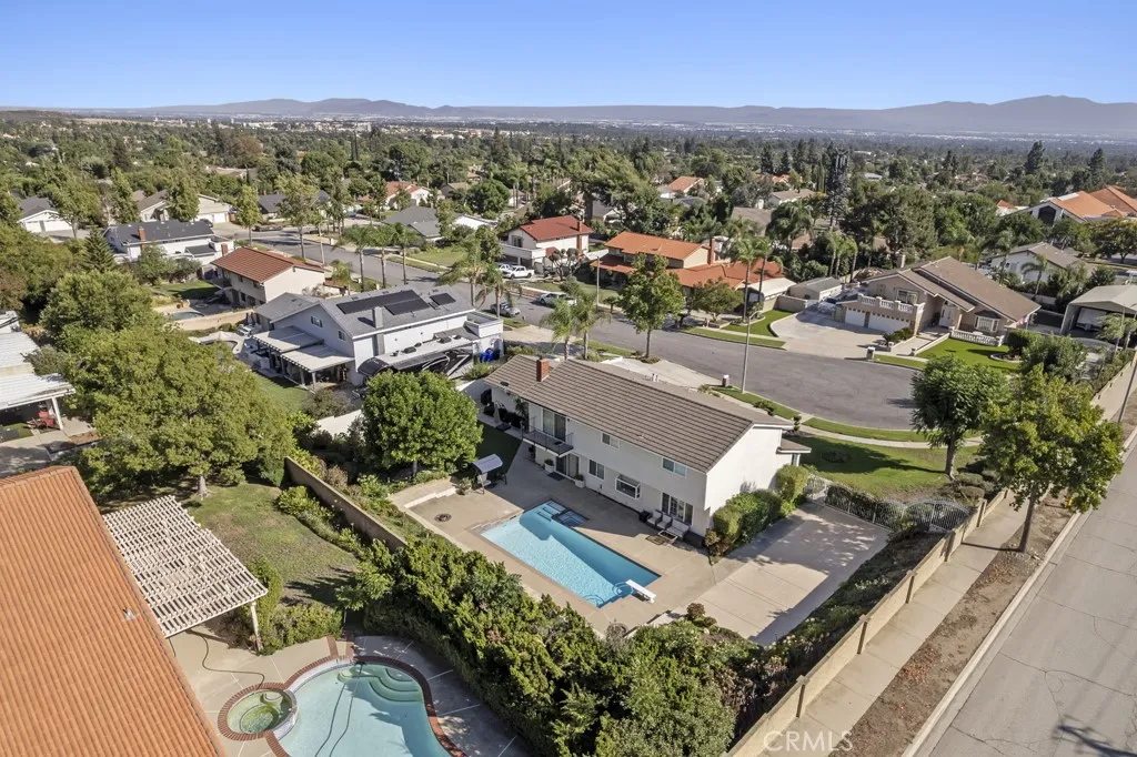 785 785 W Dalton, Upland, California 91784 home-pic-51