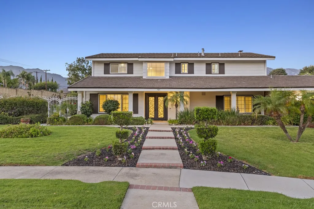785 785 W Dalton, Upland, California 91784 home-pic-2