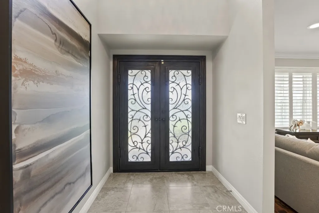 785 785 W Dalton, Upland, California 91784 home-pic-10
