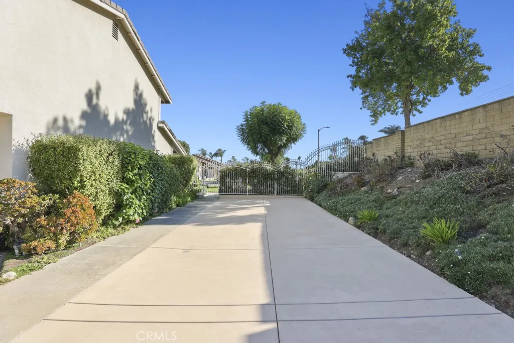 785 785 W Dalton, Upland, California 91784 home-pic-45
