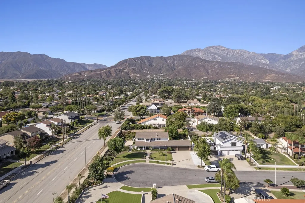 785 785 W Dalton, Upland, California 91784 home-pic-53