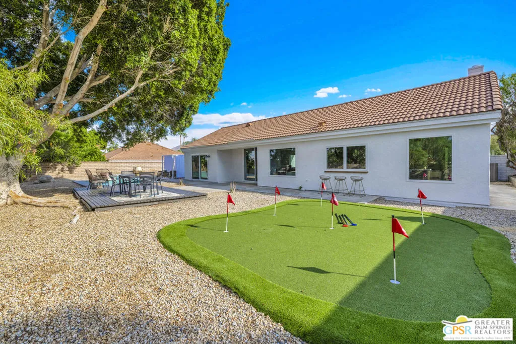 72950 Amber Street, Palm Desert, California 92260 home-pic-13