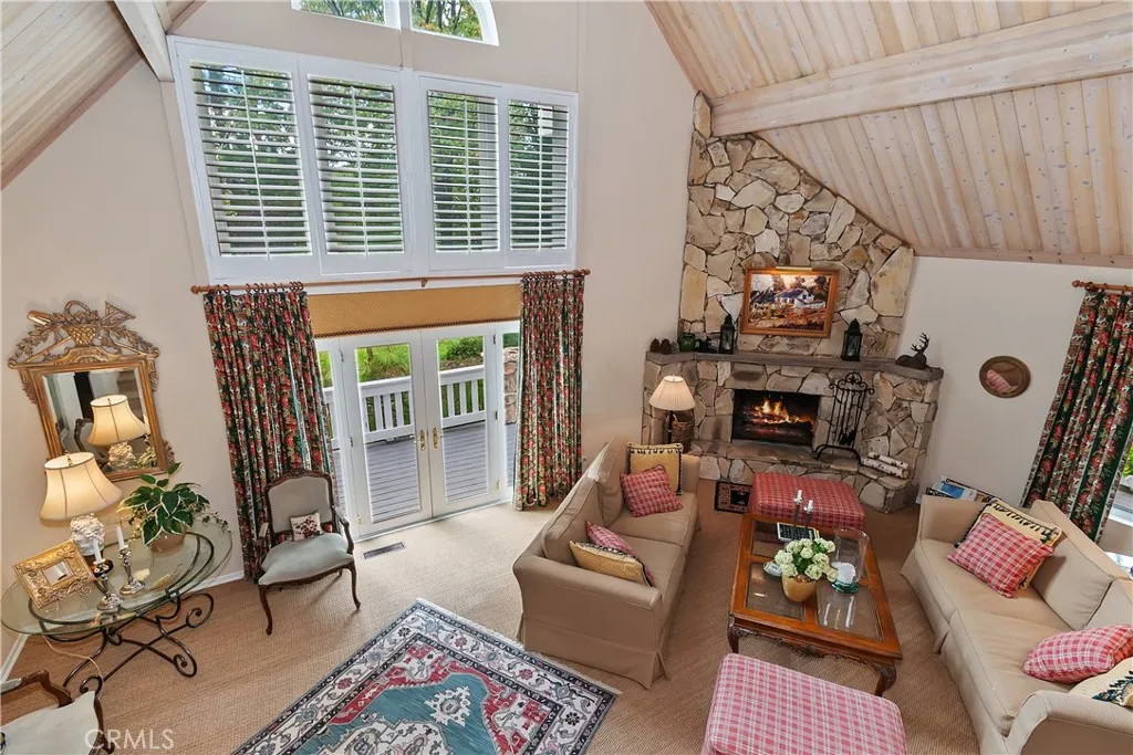 1107 St. Bernard Way, Lake Arrowhead, California 92352 home-pic-23