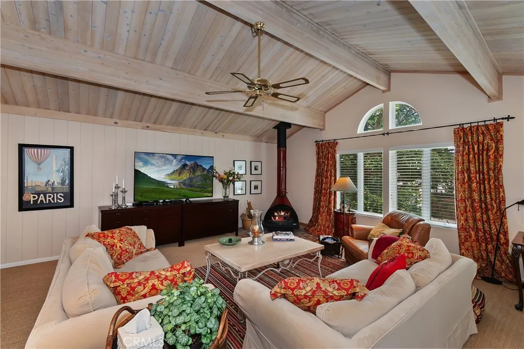 1107 St. Bernard Way, Lake Arrowhead, California 92352 home-pic-20