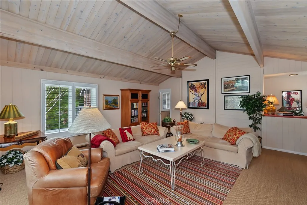 1107 St. Bernard Way, Lake Arrowhead, California 92352 home-pic-22