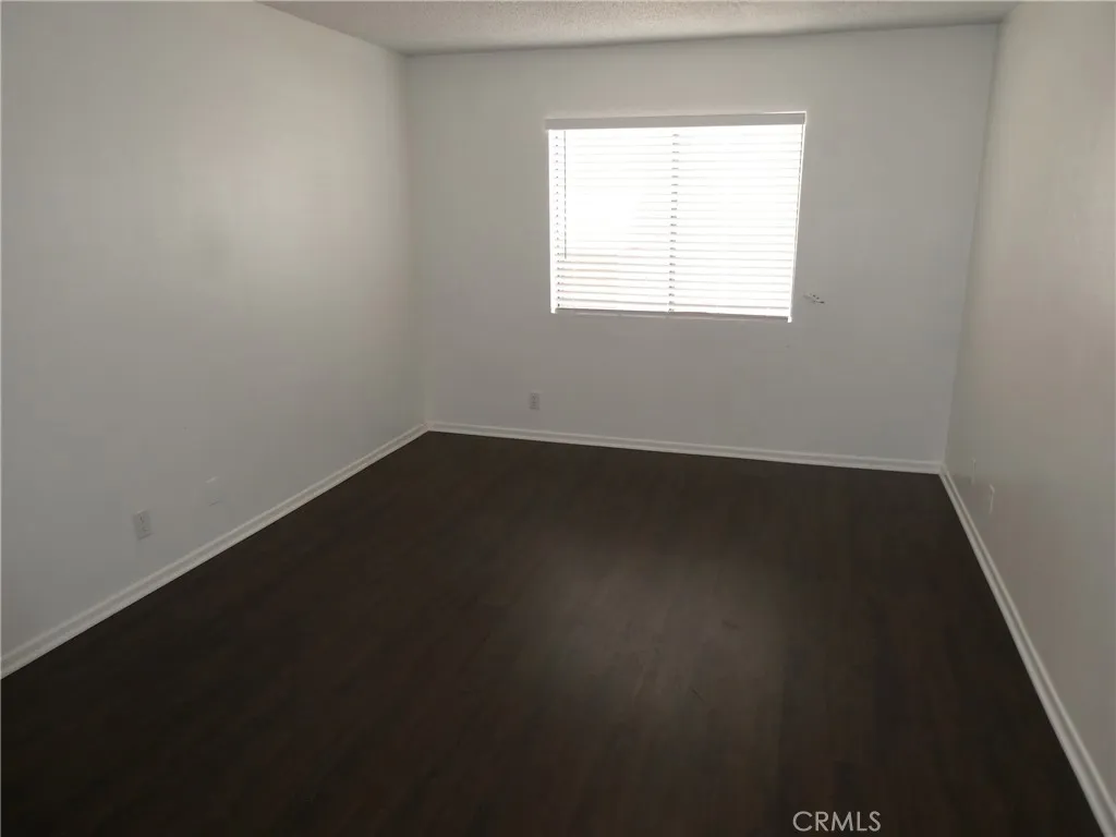 542 N Normandie Avenue, Los Angeles, California 90004 home-pic-7