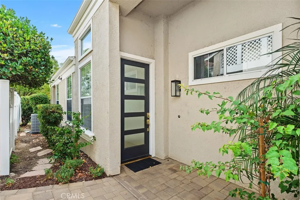 38676 Bears Paw Drive, Murrieta, California 92562 home-pic-4