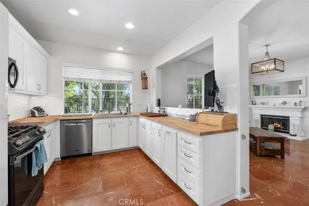 62 Sienna Ridge, Mission Viejo, California 92692 home-pic-10