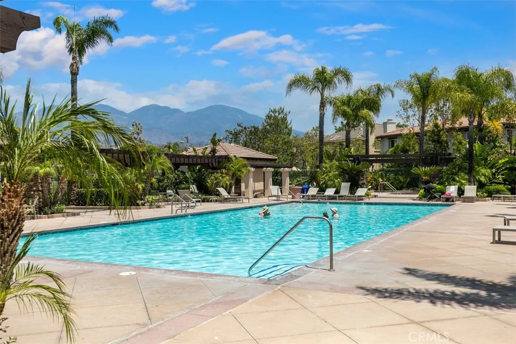 62 Sienna Ridge, Mission Viejo, California 92692 home-pic-36