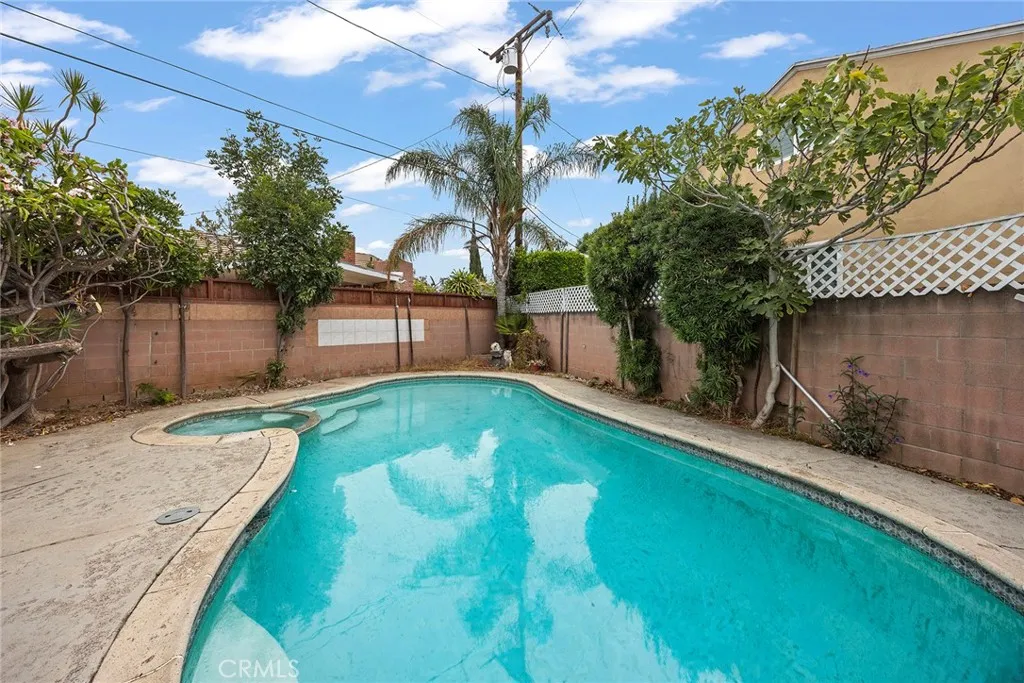 740 740 Albee, Montebello, California 90640 home-pic-28