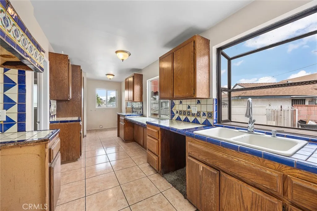 740 740 Albee, Montebello, California 90640 home-pic-3