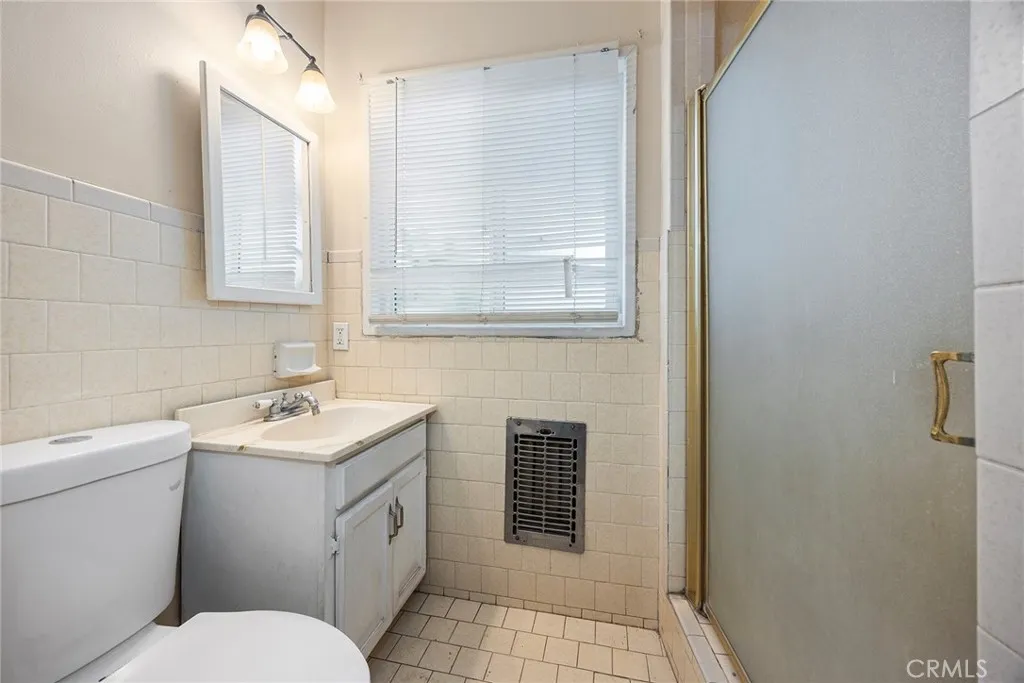 740 740 Albee, Montebello, California 90640 home-pic-19