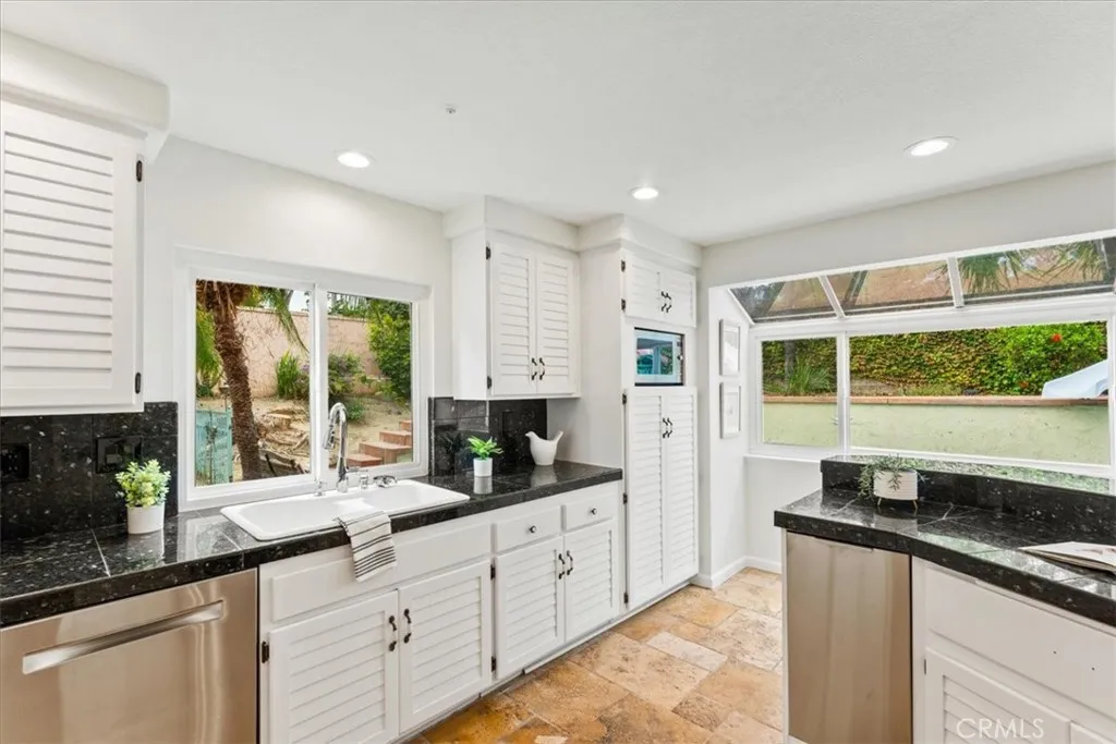 25511 Palermo Way, Yorba Linda, California 92887 home-pic-18