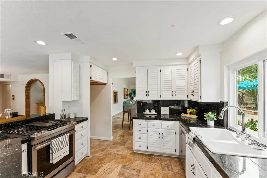25511 Palermo Way, Yorba Linda, California 92887 home-pic-20