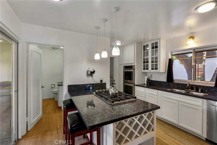 481 Dartmoor Street, Laguna Beach, California 92651