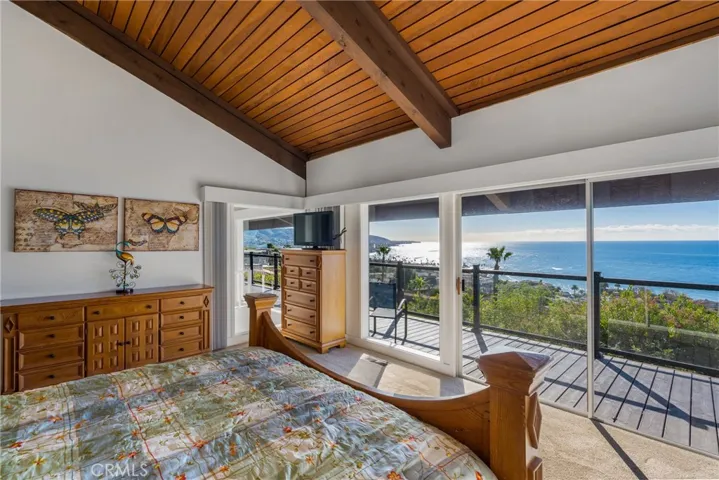 481 Dartmoor Street, Laguna Beach, California 92651