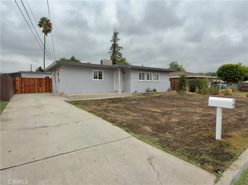 332 E Rosewood, Rialto, California 92376 home-pic-1