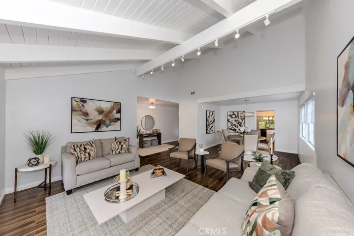 581 S Paseo Carmel, Anaheim Hills, California 92807