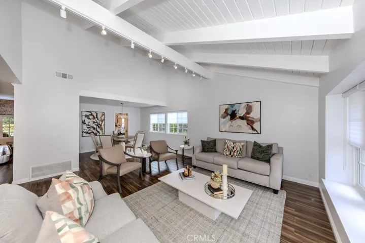 581 S Paseo Carmel, Anaheim Hills, California 92807