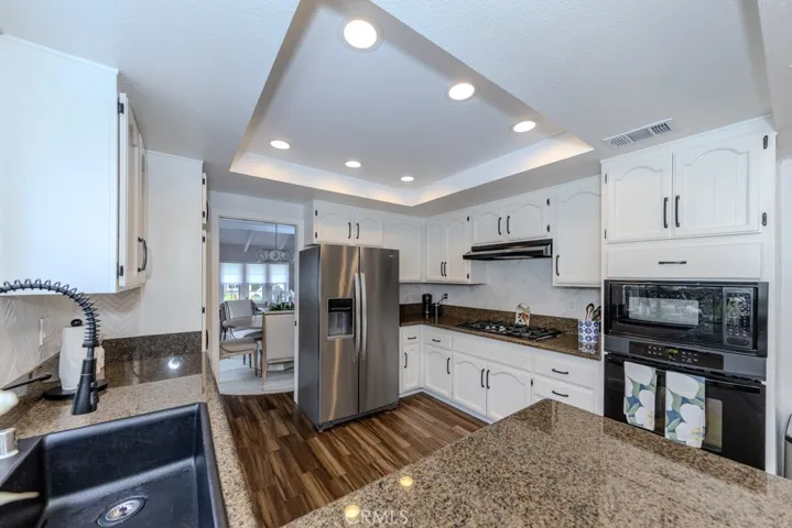 581 S Paseo Carmel, Anaheim Hills, California 92807