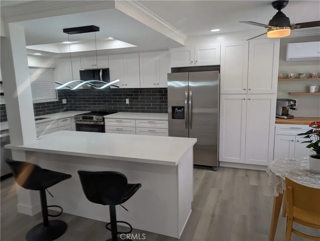 2296 Via Puerta B, Laguna Woods, California 92637 home-pic-8