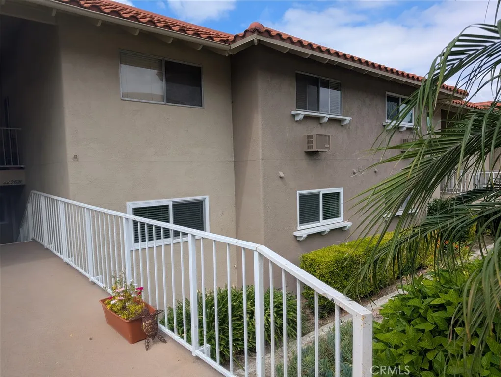 2296 Via Puerta B, Laguna Woods, California 92637 home-pic-50