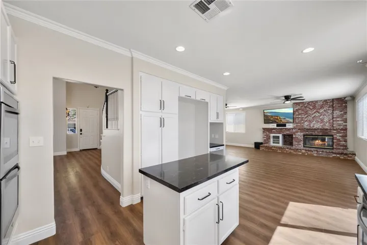 24035 Orleans Lane, Murrieta, California 92562