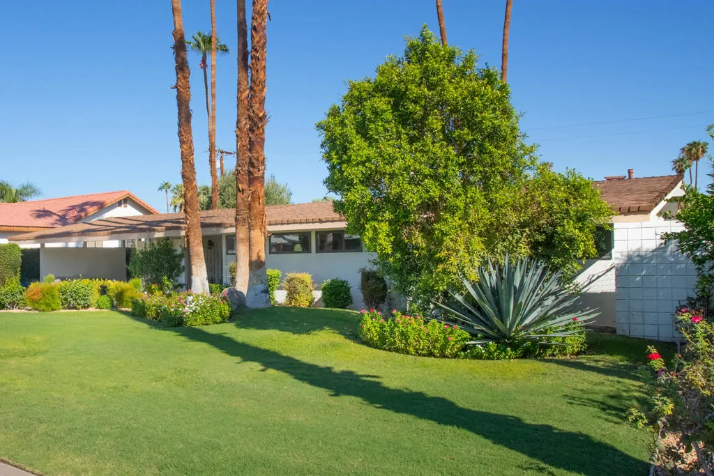 74596 Pepper Tree Drive, Palm Desert, California 92260 home-pic-10