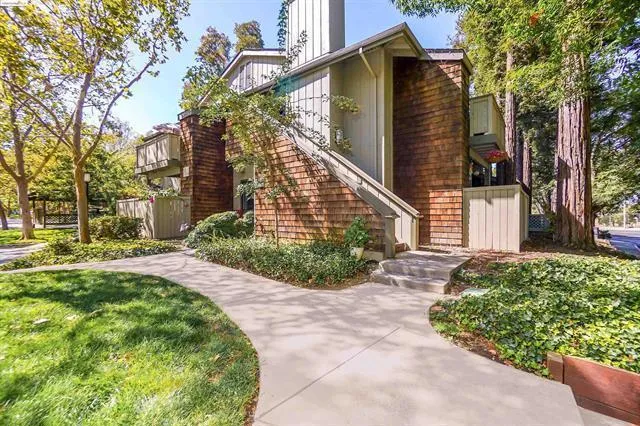 1002 La Terrace Circle, San Jose, California 95123