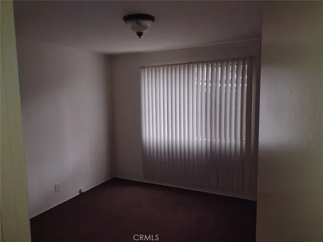 7906 S San Pedro Street, Los Angeles, California 90003