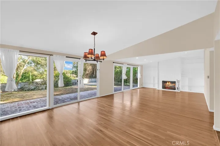 27104 Shorewood Road, Rancho Palos Verdes, California 90275