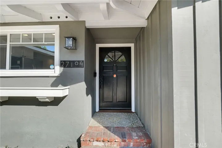 27104 Shorewood Road, Rancho Palos Verdes, California 90275