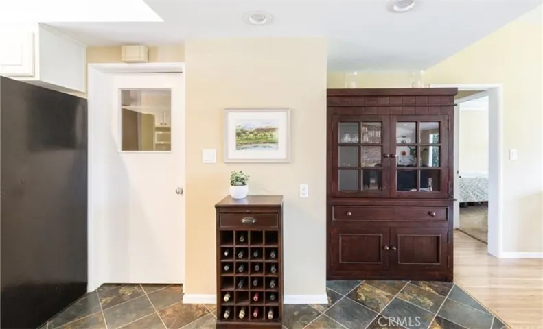 27104 Shorewood Road, Rancho Palos Verdes, California 90275