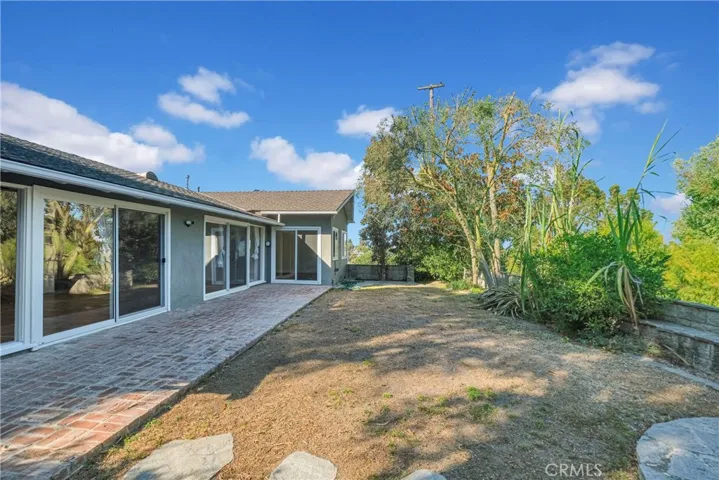 27104 Shorewood Road, Rancho Palos Verdes, California 90275