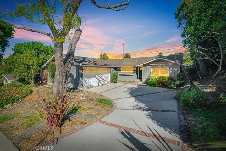 27104 Shorewood Road, Rancho Palos Verdes, California 90275