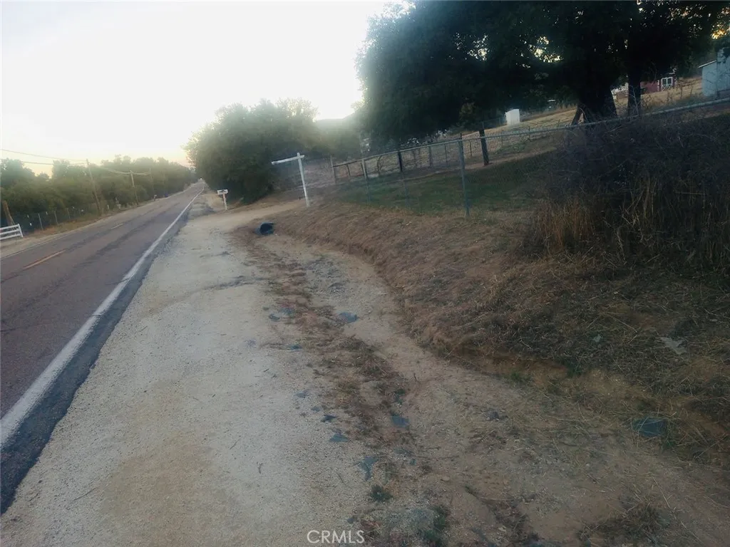 2206 Buckman Springs, Campo, California 91906 home-pic-25