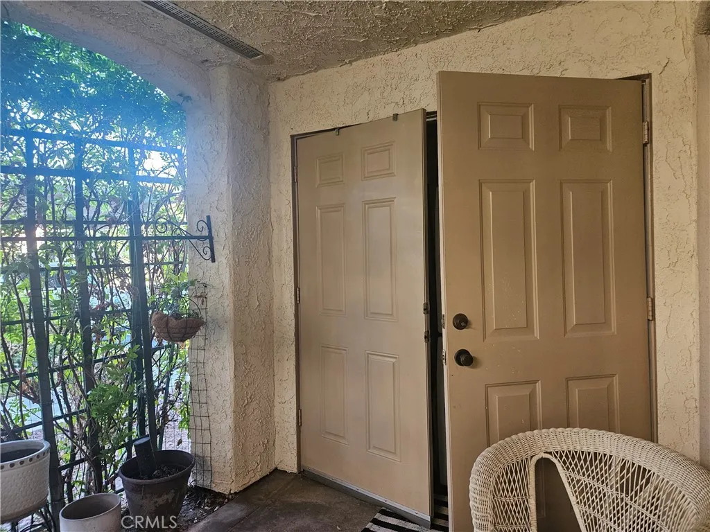 505 505 S Farrell, Palm Springs, California 92264 home-pic-8