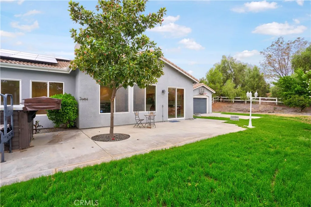 24006 Spencer Butte Drive, Perris, California 92570 home-pic-48