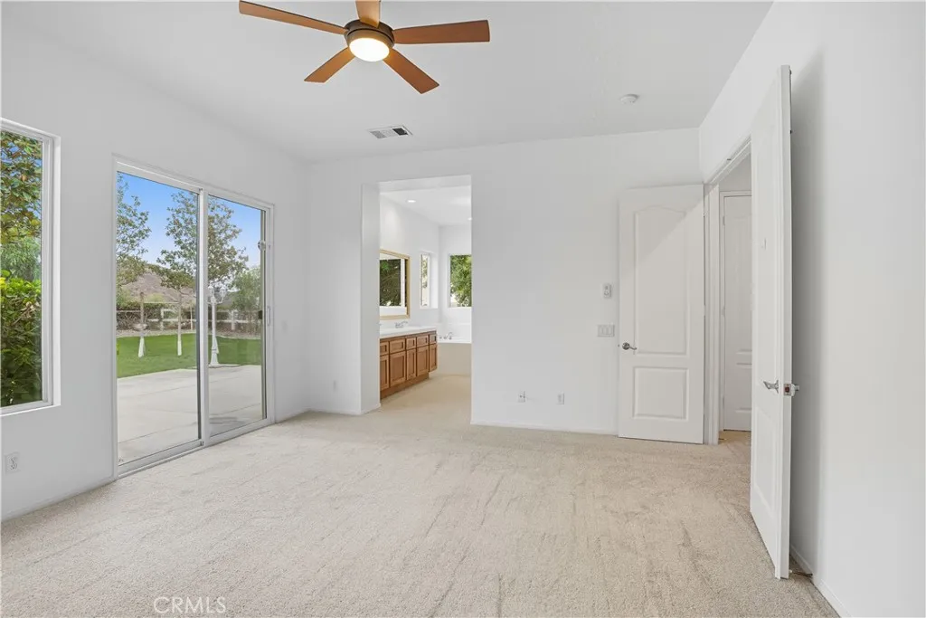 24006 Spencer Butte Drive, Perris, California 92570 home-pic-26