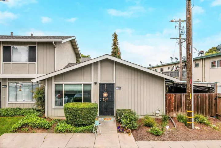179 Loma Verde Dr, San Lorenzo, California 94580