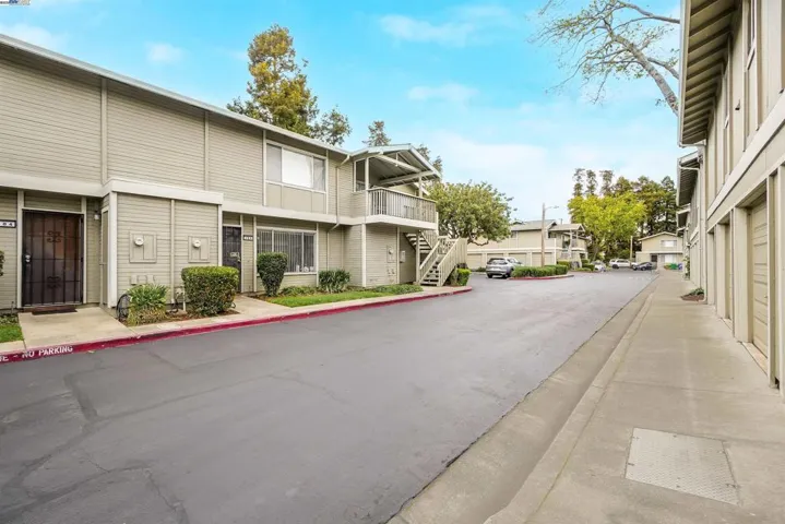 179 Loma Verde Dr, San Lorenzo, California 94580