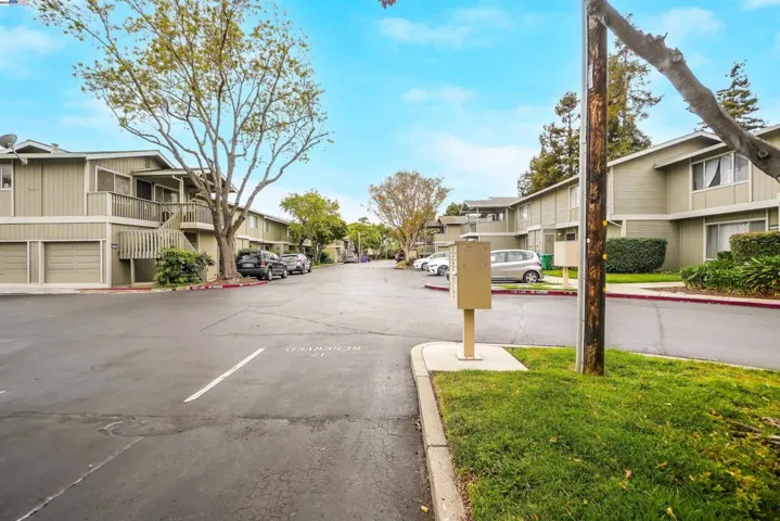 179 Loma Verde Dr, San Lorenzo, California 94580