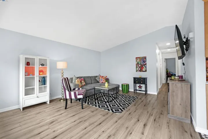 179 Loma Verde Dr, San Lorenzo, California 94580