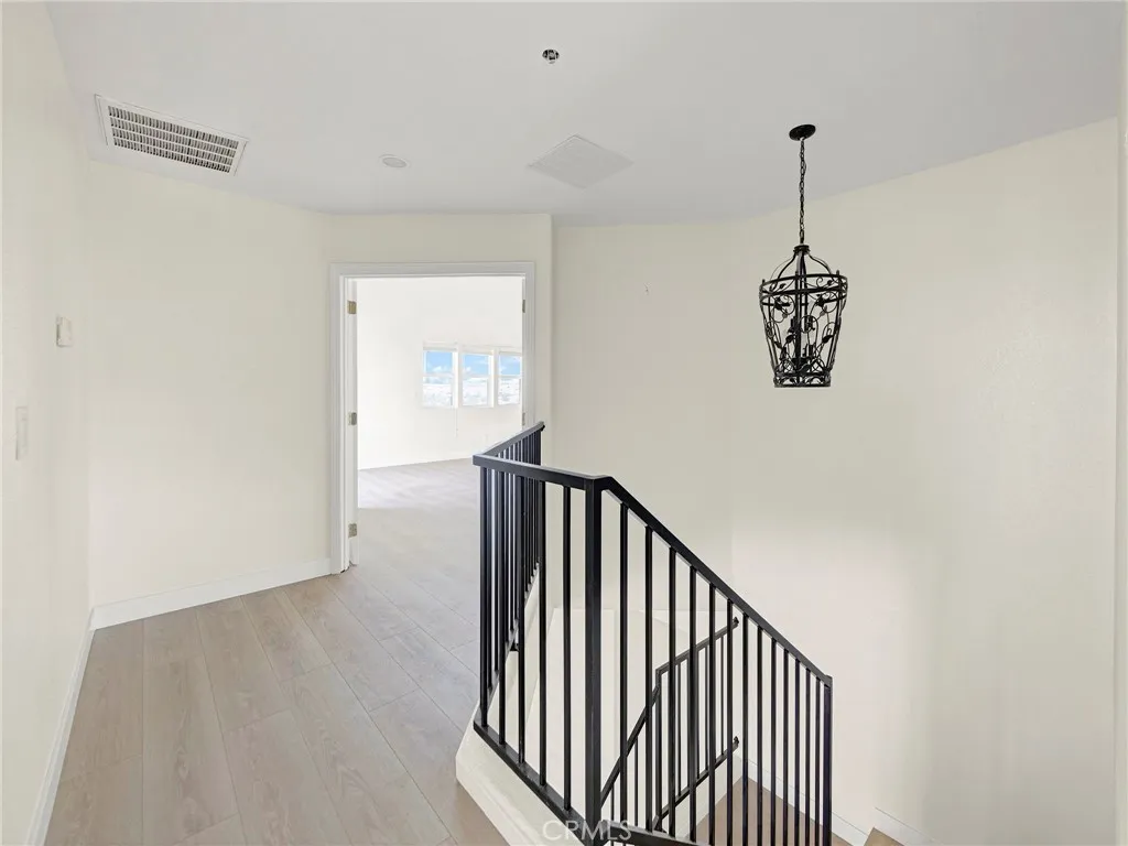 2575 2575 Rale, Palmdale, California 93550 home-pic-22